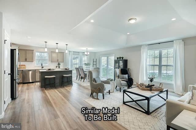 Abbey Plan At Hickory Pointe photo 6