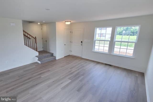 5404 Harrier Way photo 7