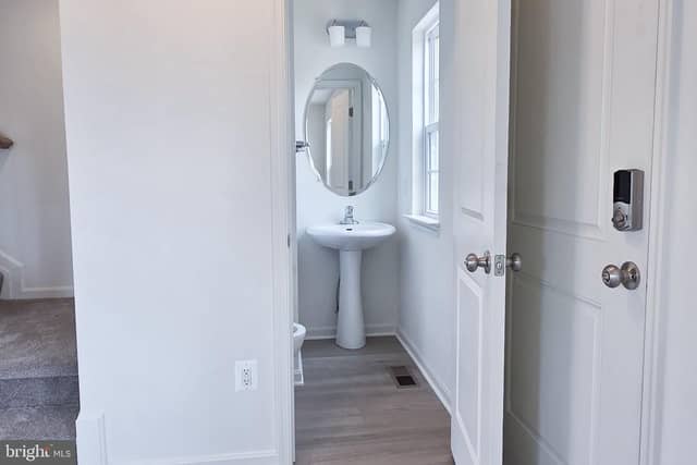 5404 Harrier Way photo 8