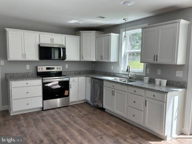 200 Grace Ann Court photo 10