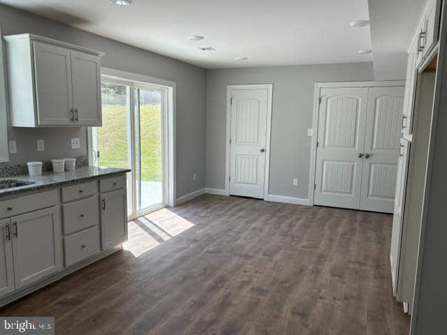 200 Grace Ann Court photo 11