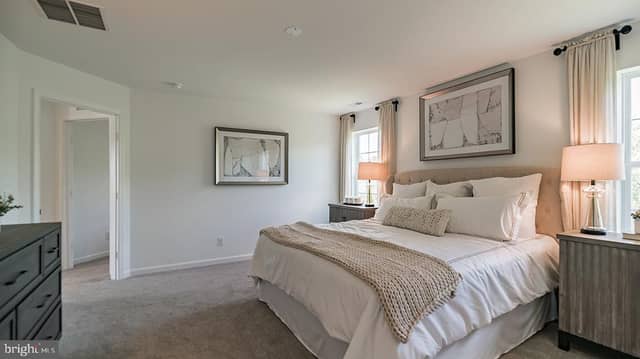 328 Edison Drive photo 12