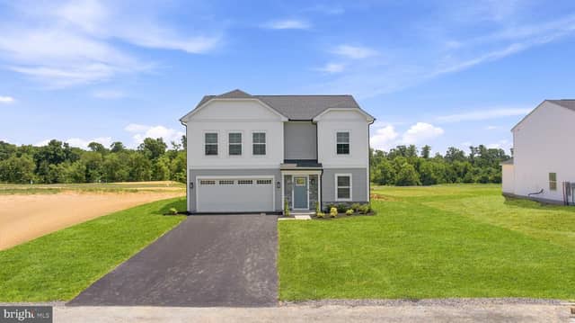 2352 Wind River Drive, Chambersburg PA new construction home