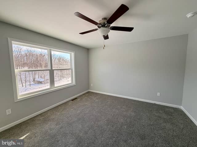 1527 Sherry Drive photo 6