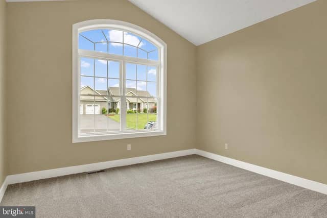 6358 Saucon Valley Drive photo 6