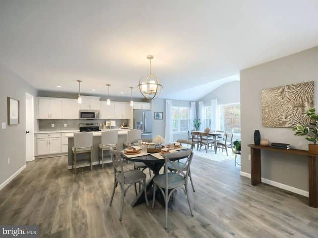 Black Cherry Plan On Crestwood Dr # LOT 23 photo 7