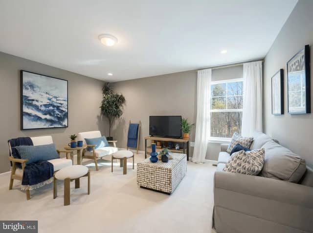 Black Cherry Plan On Crestwood Dr # LOT 23 photo 9