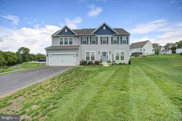 158 Pleasant Waters Road, Greencastle PA new construction home