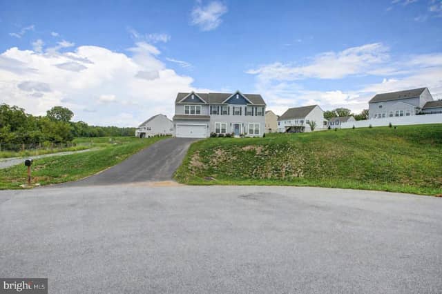 158 Pleasant Waters Road photo 2