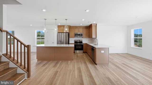 2376 Wind River Drive photo 2