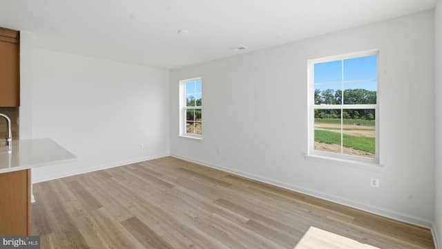 2376 Wind River Drive photo 3