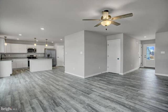 12428 Benning Ave Lot 4 photo 9
