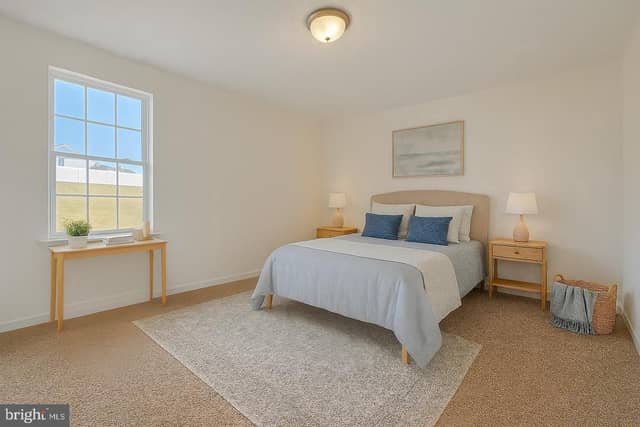 1640 Falcon Lane # 241 photo 12
