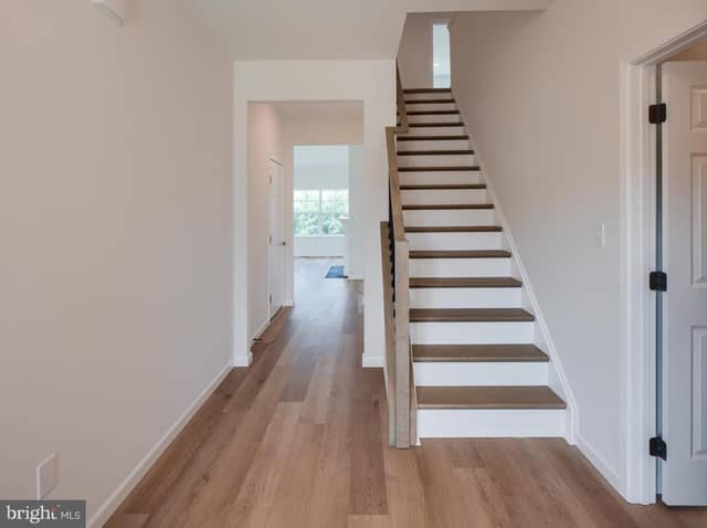1231 Hershey Lane photo 9