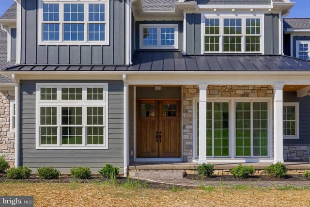 421 Southampton Drive # LOT 37 photo 2