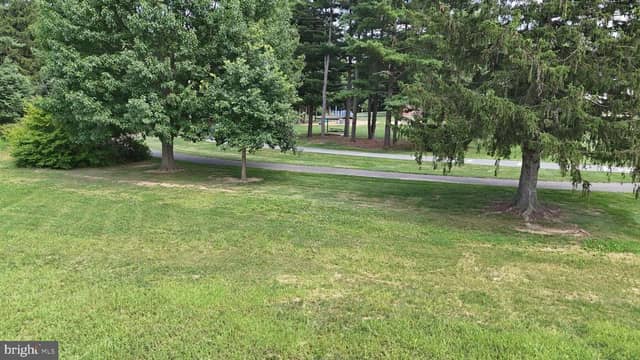 440 Parkside Way photo 9