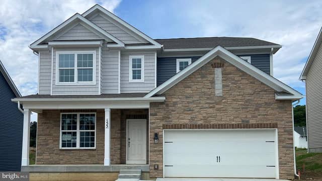 214 Lindsey Drive photo 2