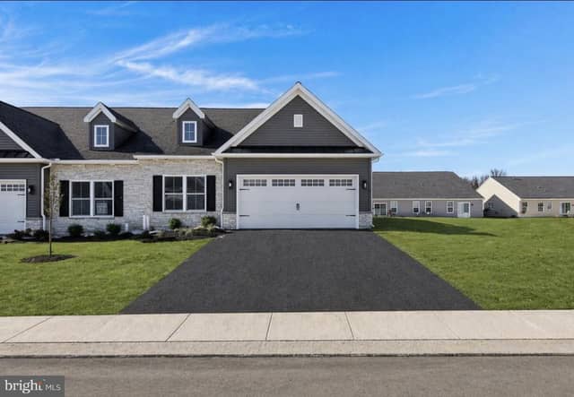 108 Hillard Field, Lancaster PA new construction home