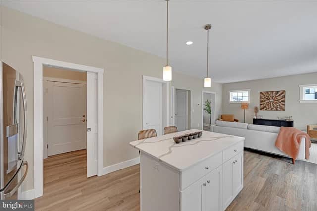 256 Pilgrim Drive photo 11