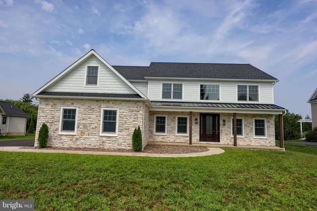 513 Cheltenham Court photo 12