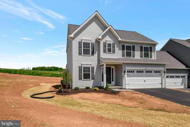 620 S Smith Drive # (HEMLOCK) photo 2