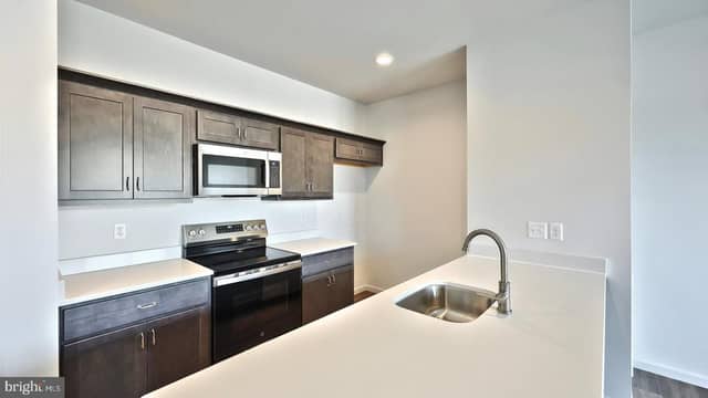 28 N Conifer Drive photo 12