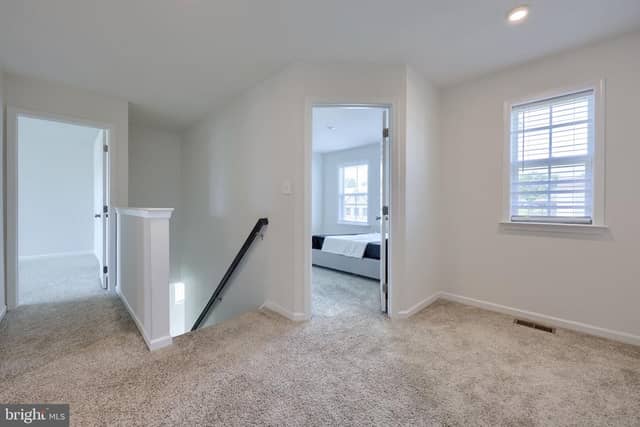 1111 Groff Lane photo 11