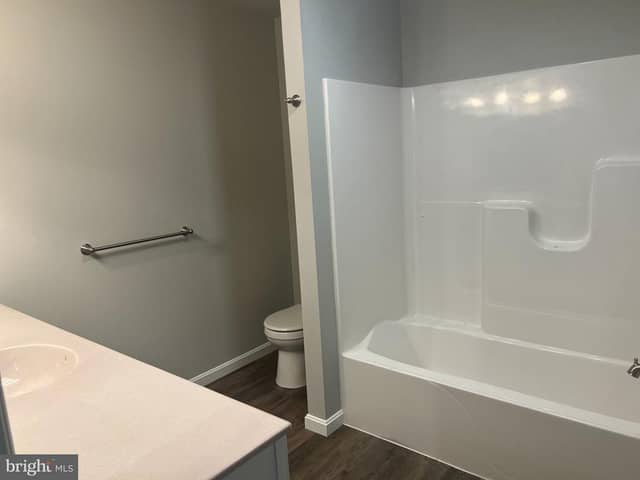 320 Ridgefield Drive photo 8