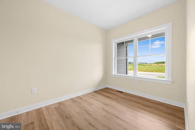 380 Ridgefield Drive photo 11
