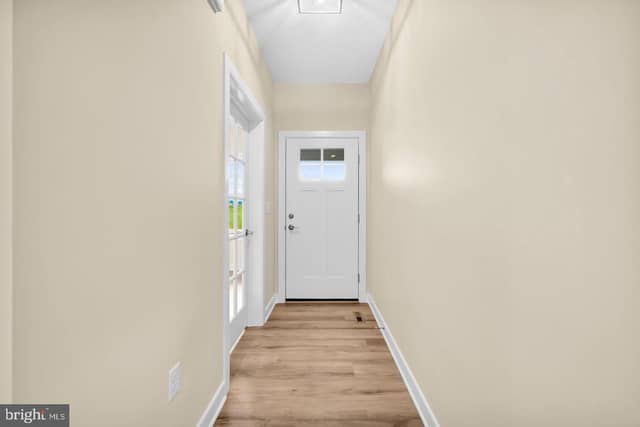 380 Ridgefield Drive photo 6