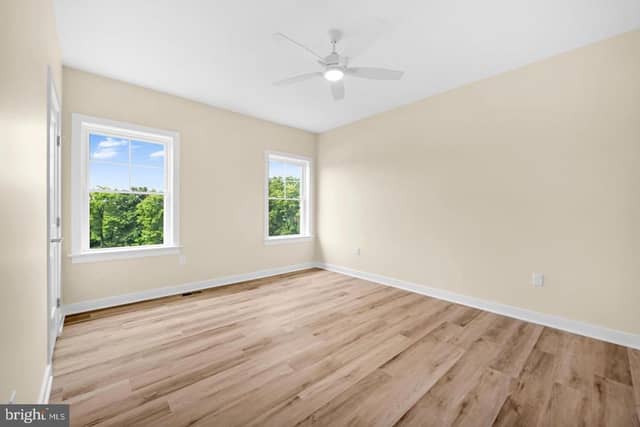 380 Ridgefield Drive photo 9