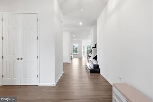 113 Cameron Lane photo 5
