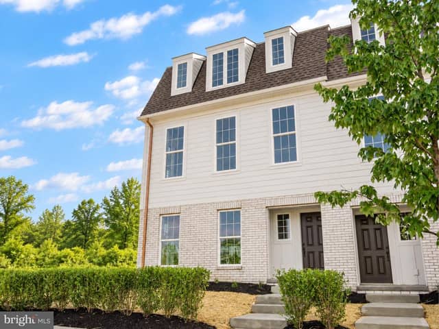 1128 Alden Street photo 2