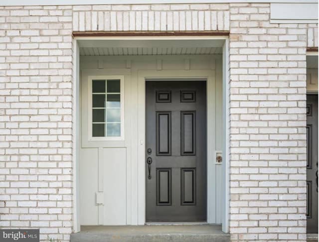 1128 Alden Street photo 3