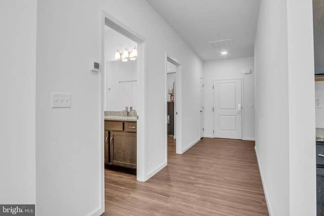 117 Blackford Blvd # 106 photo 8