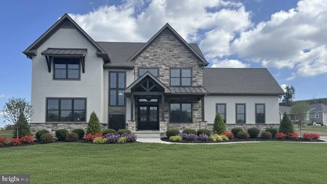 2000 Rolling Meadow Rd, Lebanon PA new construction home