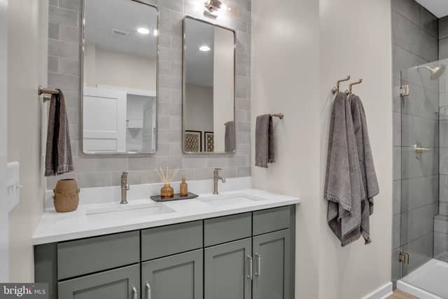 117 Blackford Boulevard # 102 photo 10