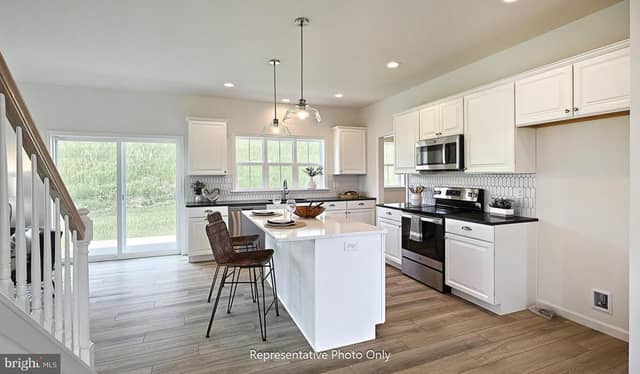 109 Copper Ridge Drive photo 8