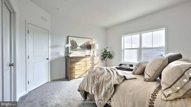 106 Foundry Lane photo 12