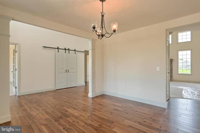 017 Starlight Lane photo 10