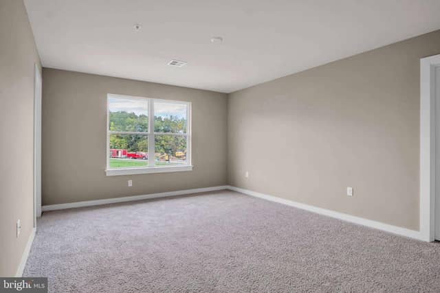 115 Candler Way photo 7