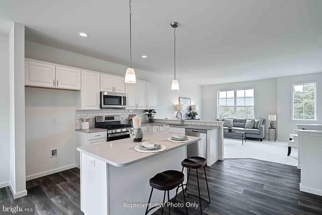 168 Marissa Court photo 5