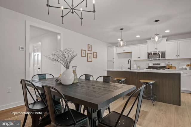 108 Candler Way photo 9