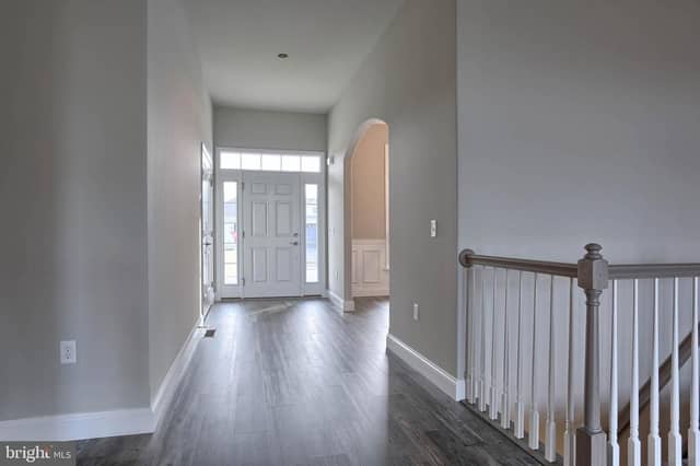 021 Starlight Lane photo 5