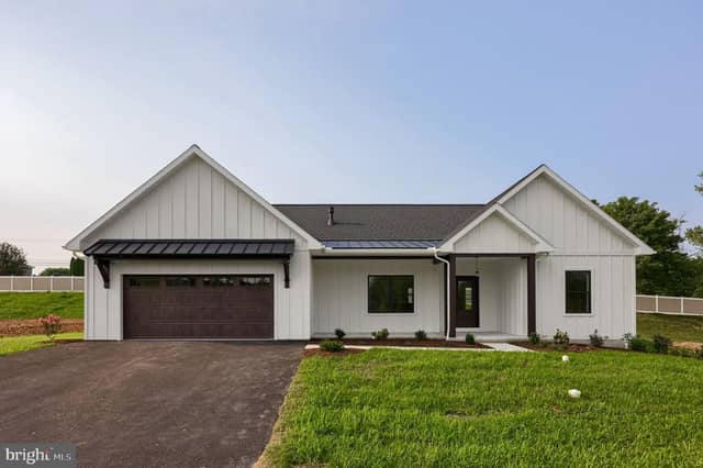 106 Grove Lane -Lot 3 photo 2