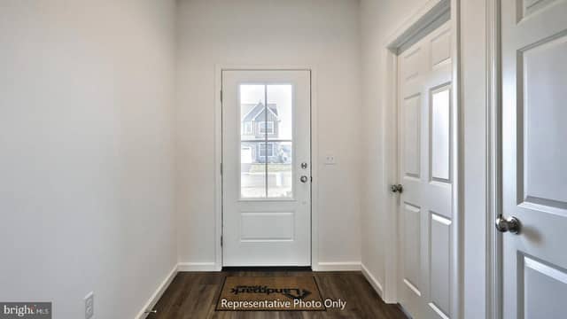 45 Canterbury Lane photo 9