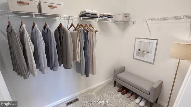 641 Sunset Boulevard photo 11