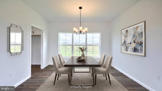 641 Sunset Boulevard photo 4