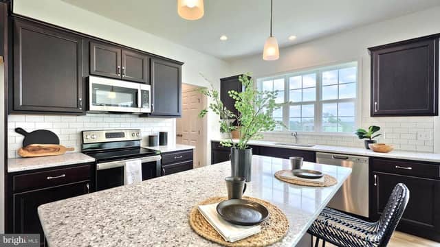 828 Kimmerlings Road photo 3