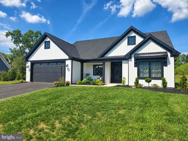 1002 Allwein Drive, Lebanon PA new construction home